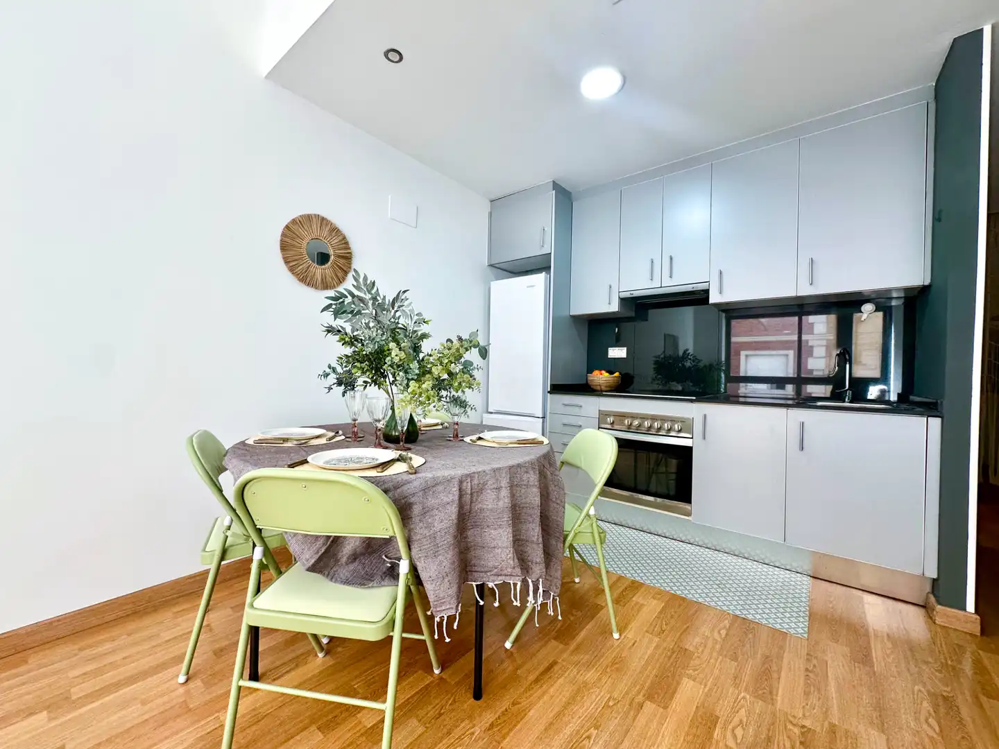 Cocina de Apartamento en venta en Barcelona con Aire acondicionado, Calefacción y Parquet