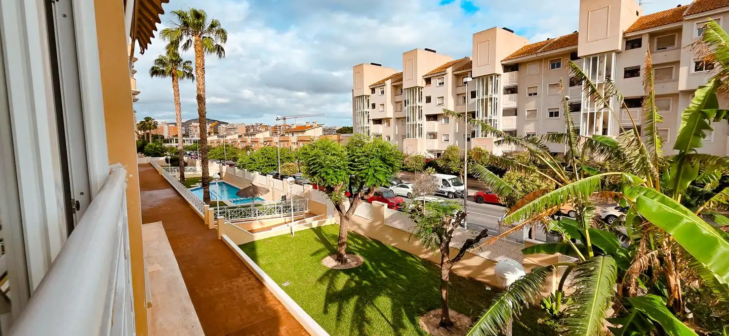 Exterior view of Flat for rent in Alicante / Alacant  with Furnished and Community pool