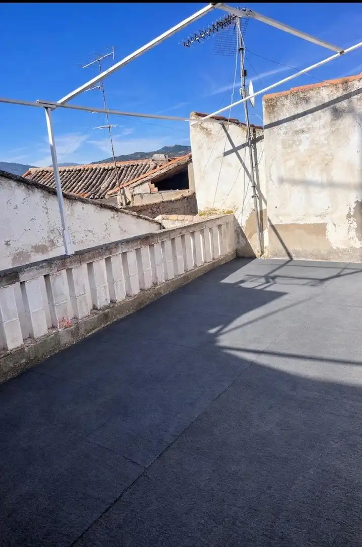 Terrassa de Casa adosada en venda en Teresa de Cofrentes amb Calefacció