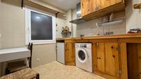 Cuina de Pis en venda en Donostia - San Sebastián  amb Moblat
