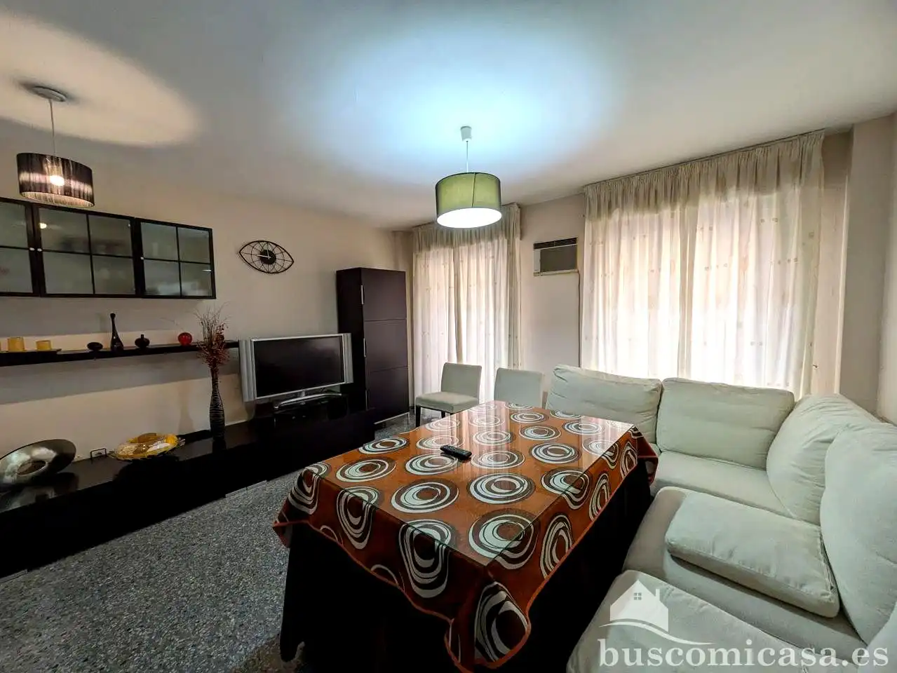 Sala d'estar de Dúplex en venda en Linares amb Aire condicionat