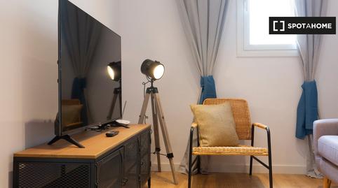 Foto 5 de Piso de alquiler en El Raval, Barcelona