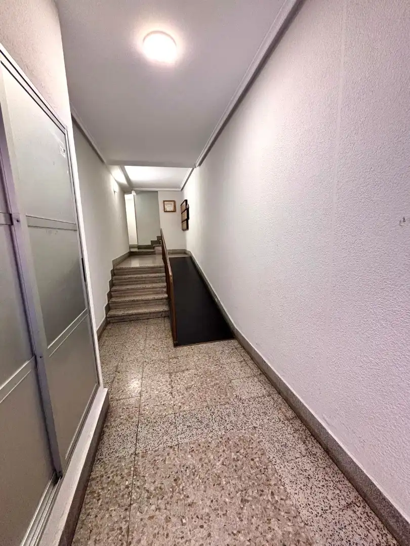 Piso en venta en Gijón  con Calefacción, Parquet y Amueblado