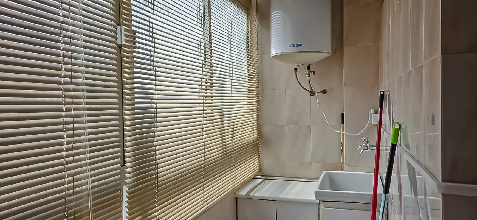 Terrasse von Wohnung zur Miete in Linares mit Möbliert, Ofen und Waschmaschine