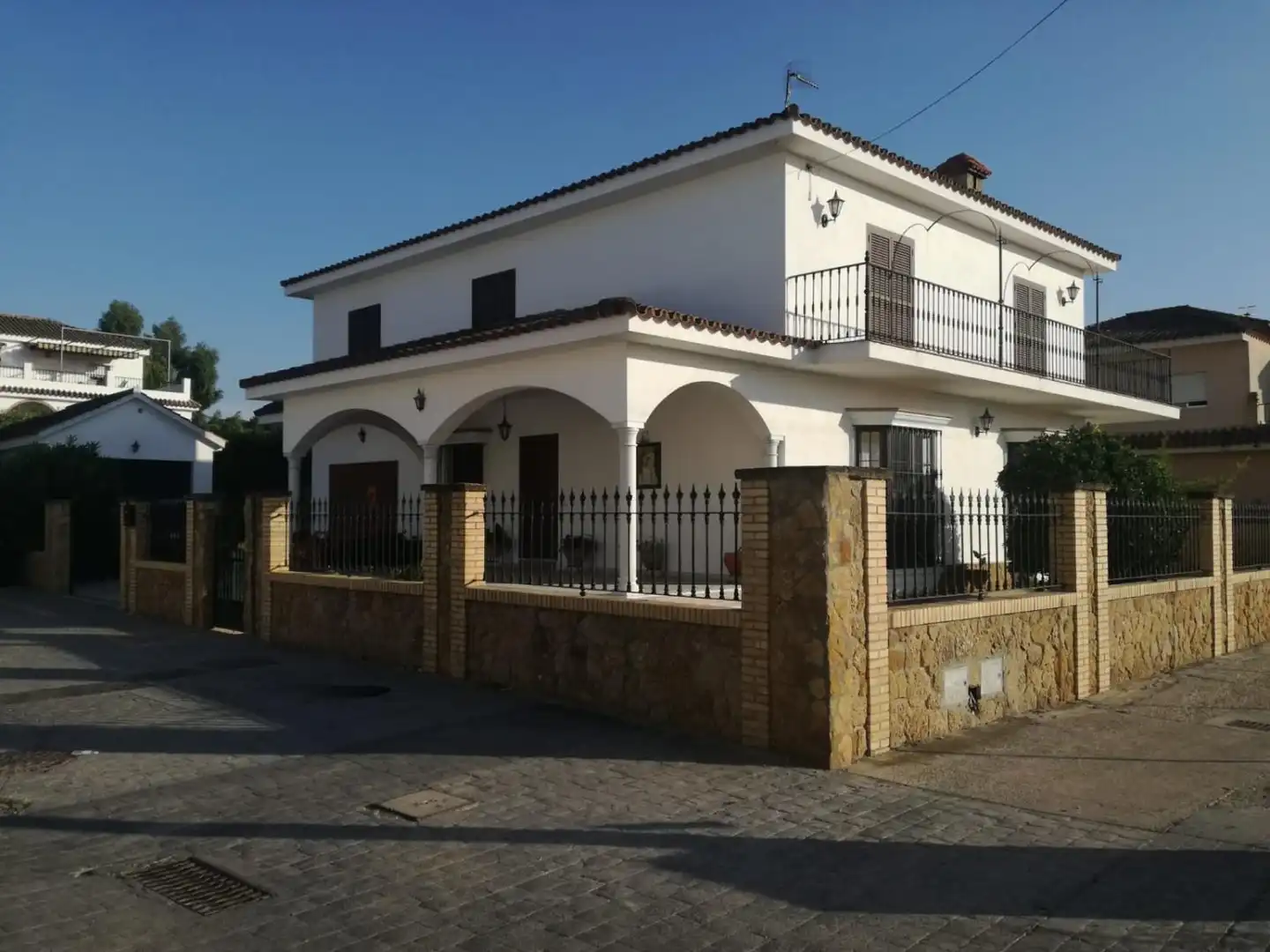 Houses for sale in Bonanza - Avda de Huelva - Barrio Andalucia