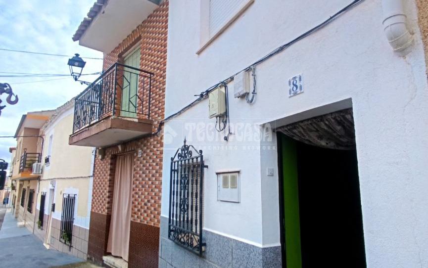 Photo 1 of Single-family semi-detached for sale in C. Pilar, Huerta de Valdecarábanos, Toledo