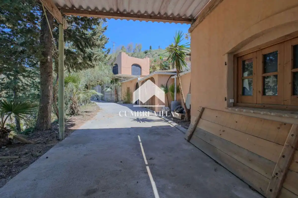 Jardín de Finca rústica en venta en Almuñécar con Jardín privado, Terraza y Trastero