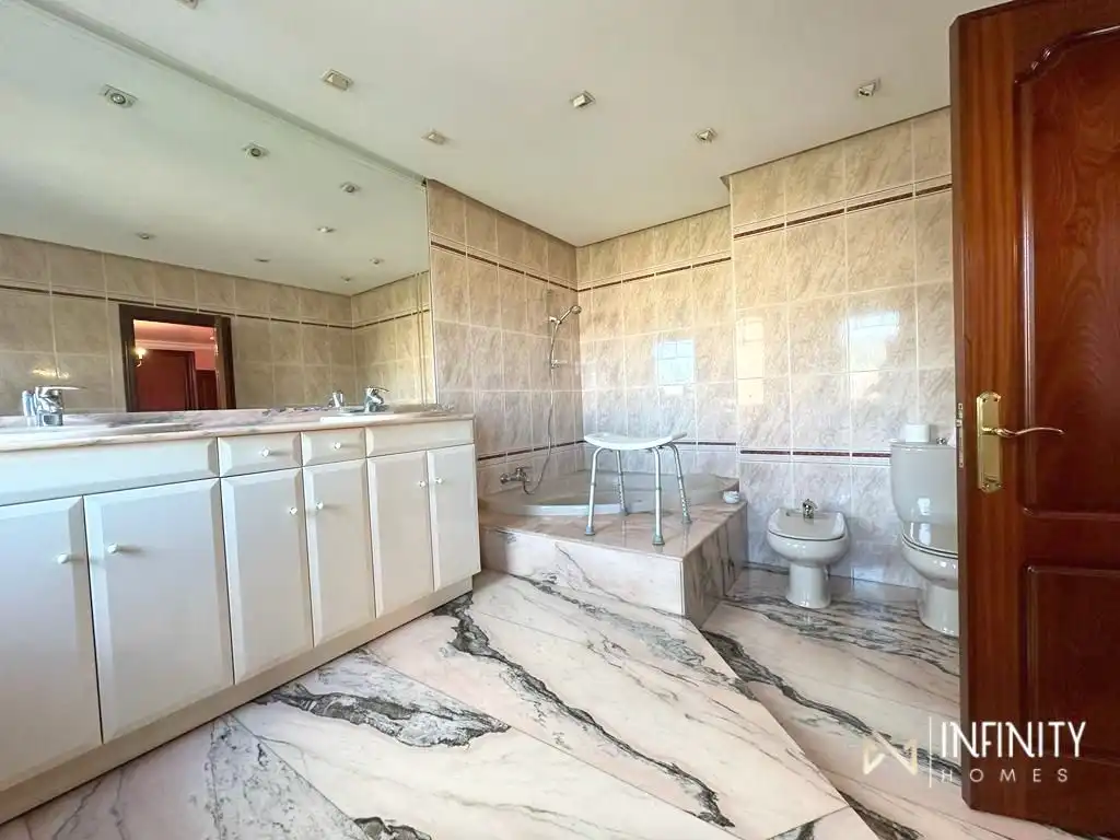 Dúplex en venta en Juan XXIII S S Plaza, Zurbaran