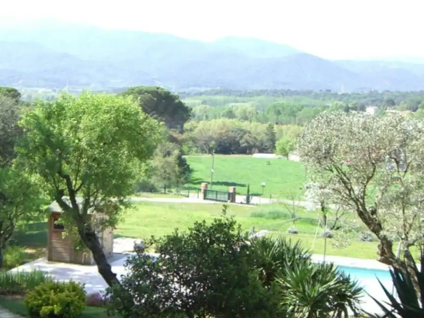 Casa rústica amb piscina en venda a GIV-5522 4, imagen 3