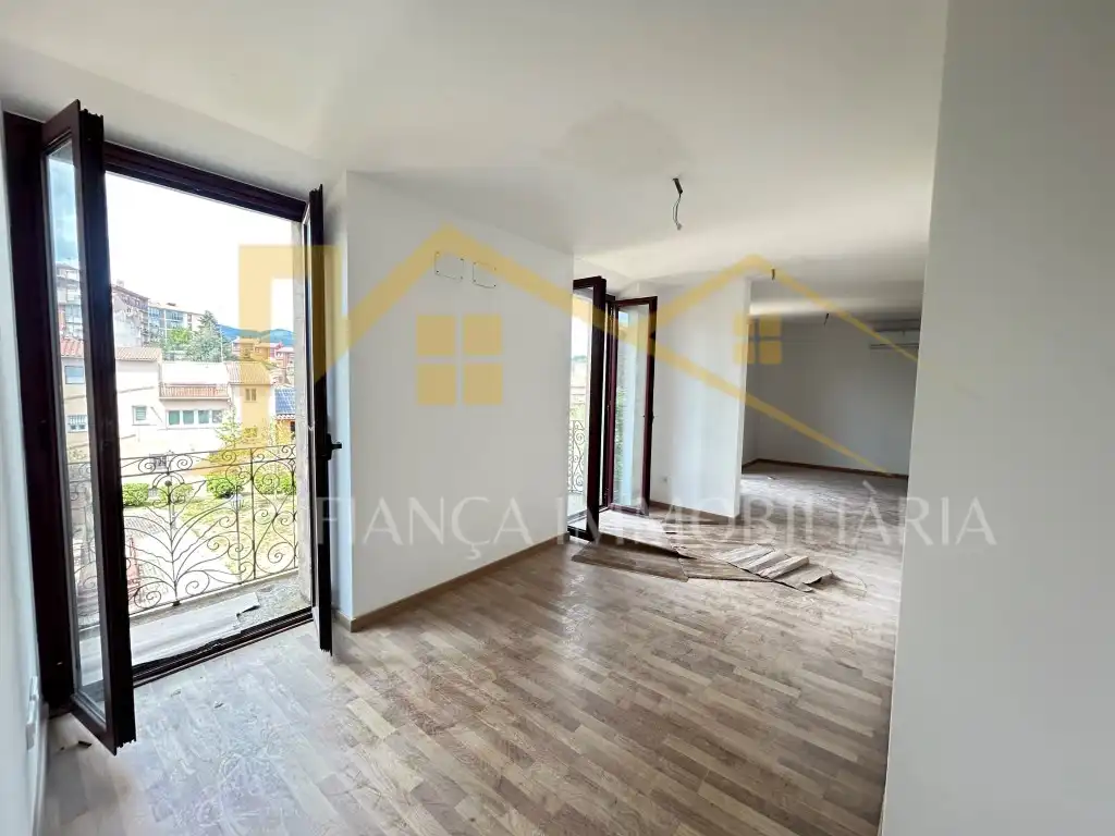 Piso con ascensor en venta en Carrer Vernís, imagen 8