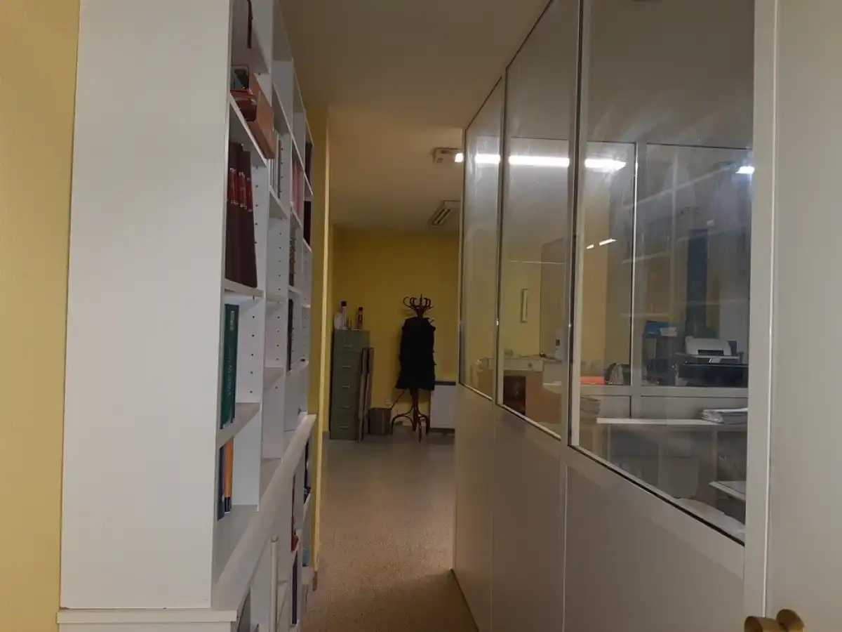 Oficina en venta en Burgos con Calefacción, Terraza y Trastero