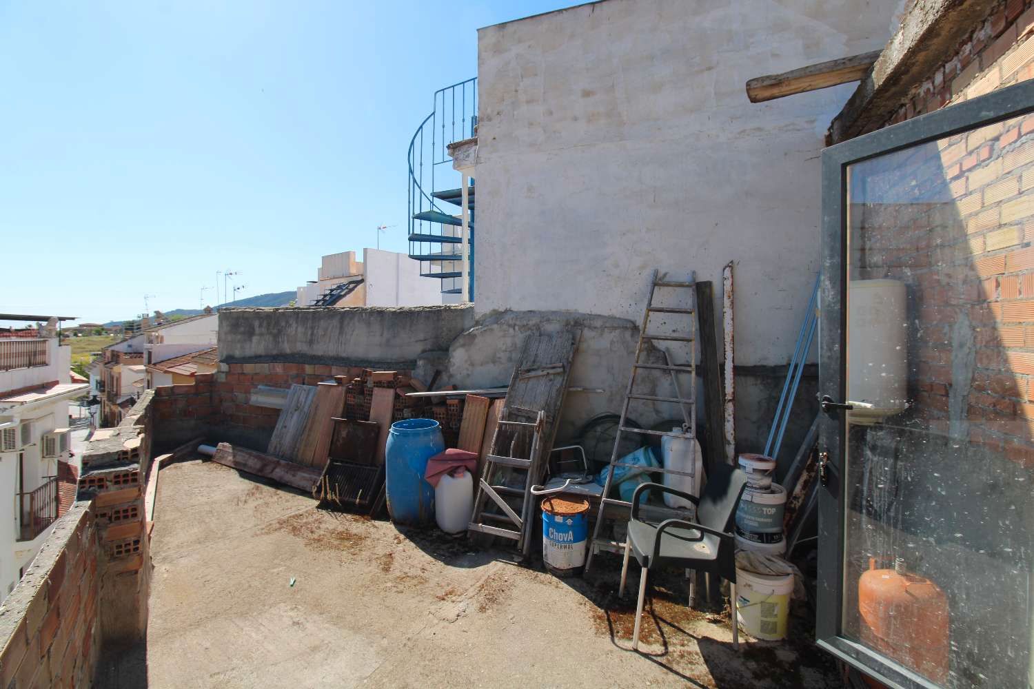 Vista exterior de Casa o xalet en venda en Alhaurín de la Torre amb Terrassa