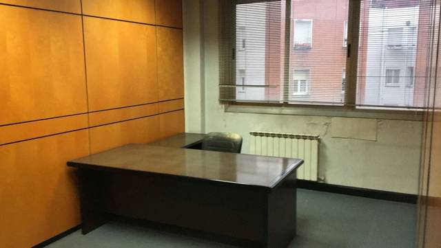 Oficina en Alquiler en Campuzano