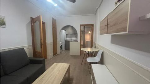 Foto 2 de Piso de alquiler en Centro, Elche / Elx