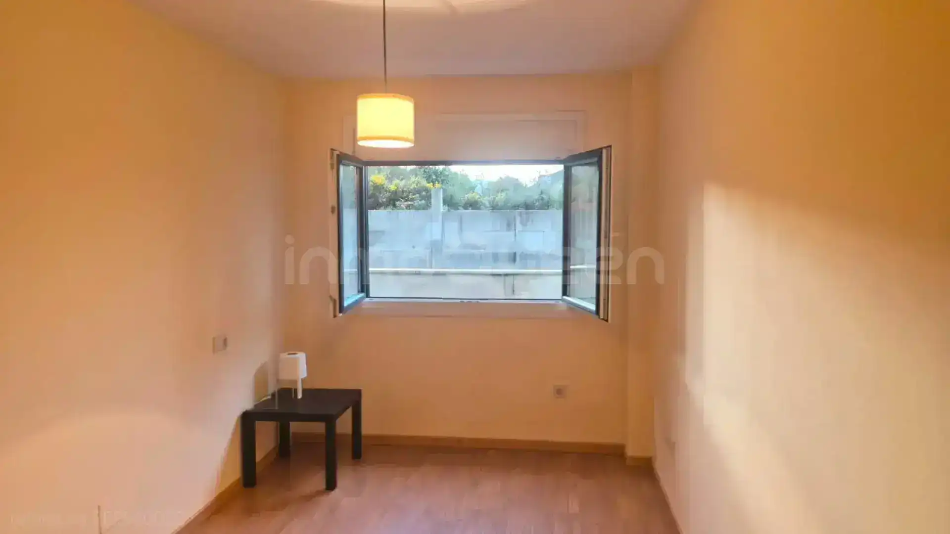 Schlafzimmer von Wohnung zum Verkauf in Barreiros mit Heizung, Terrasse und Möbliert