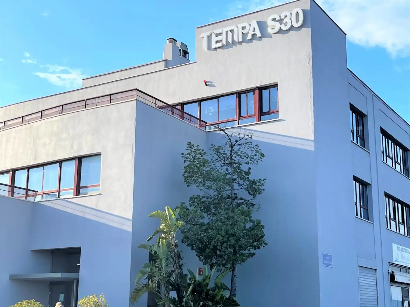 Außenansicht von Büro zur Miete in Sevilla