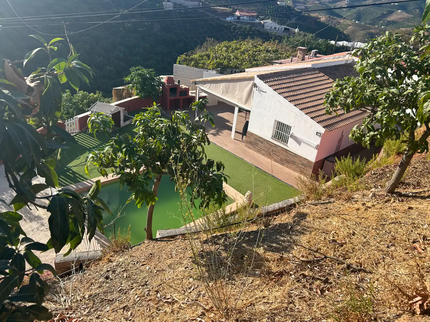 Piscina de Terreno en venta en Iznate
