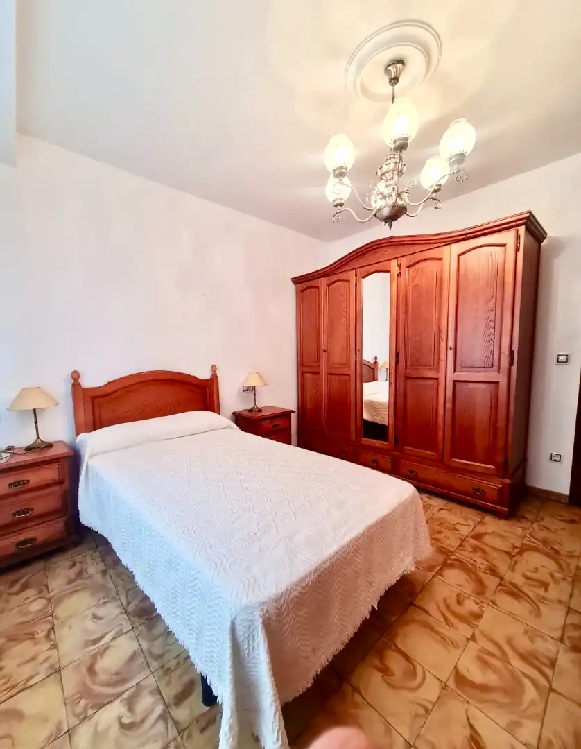 Habitación de Piso en venta en Gijón  con Amueblado