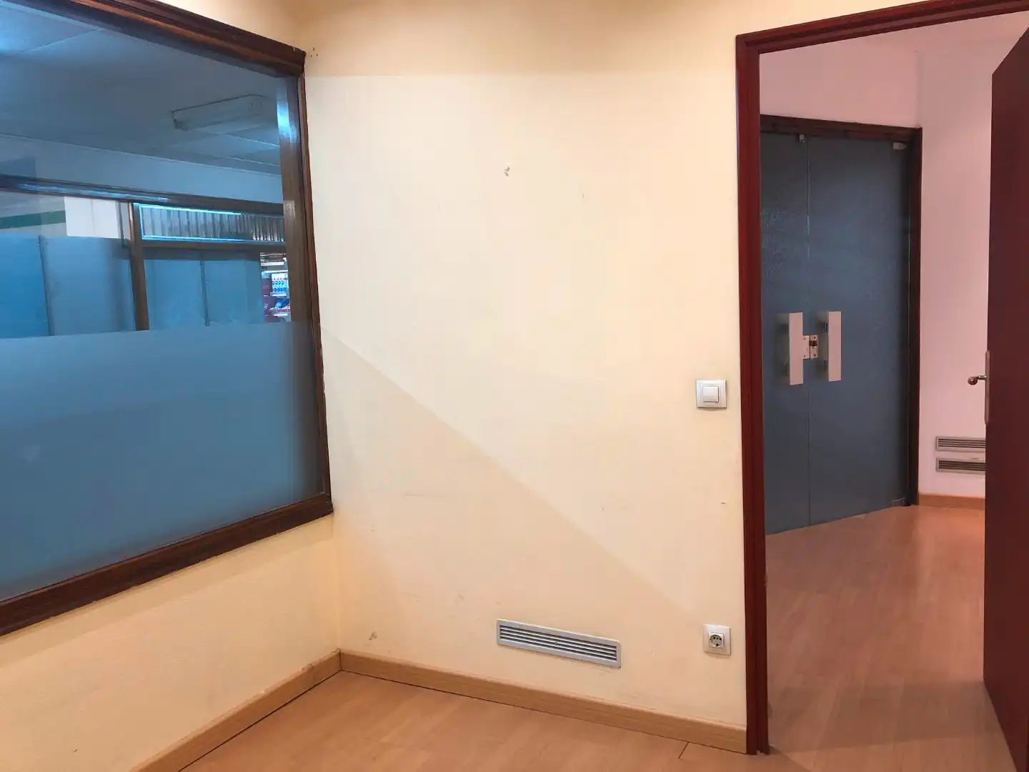 Business premises for sale in Pujada del Castell 28, imagen 6