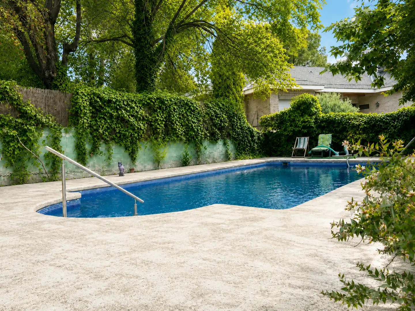 Swimming pool of Houses for sale in Algete  with Heating, Private garden and Terrace