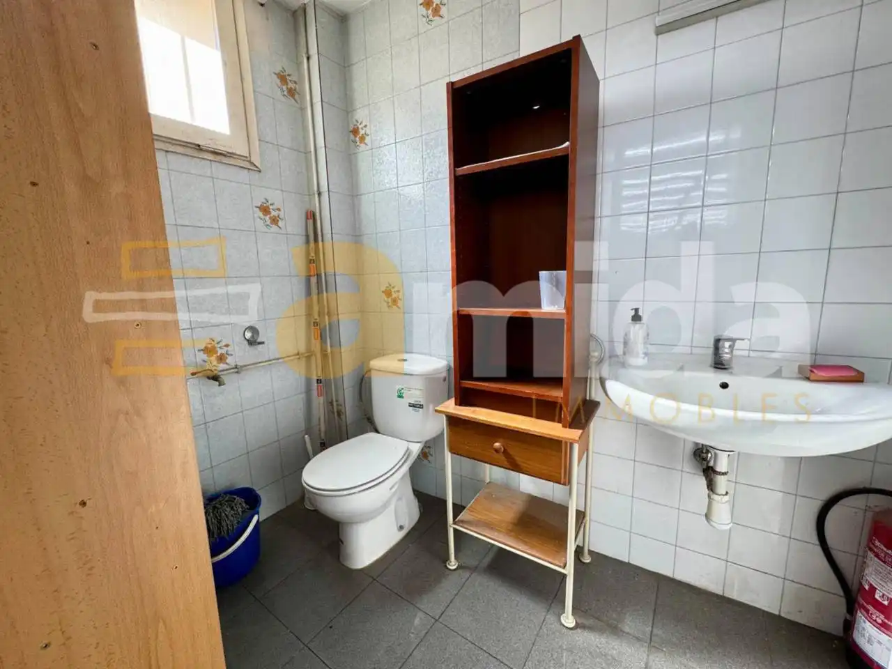 Business premises to rent in Centre - Sant Oleguer, imagen 15