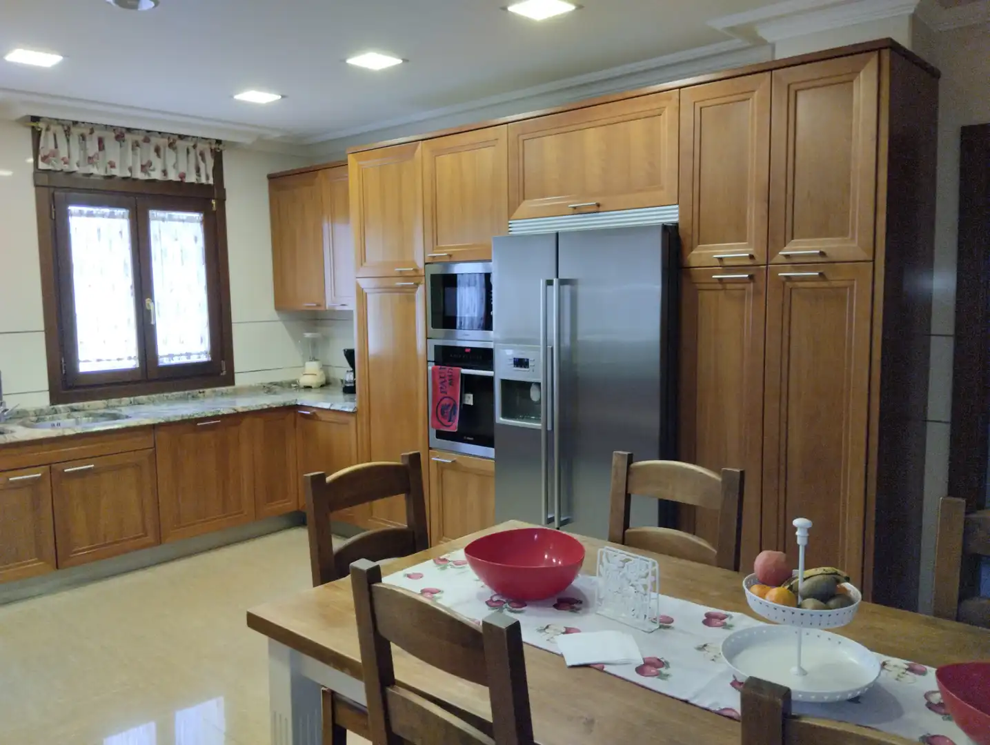 Kitchen of Houses for sale in El Escorial  with Air Conditioner, Heating and Private garden