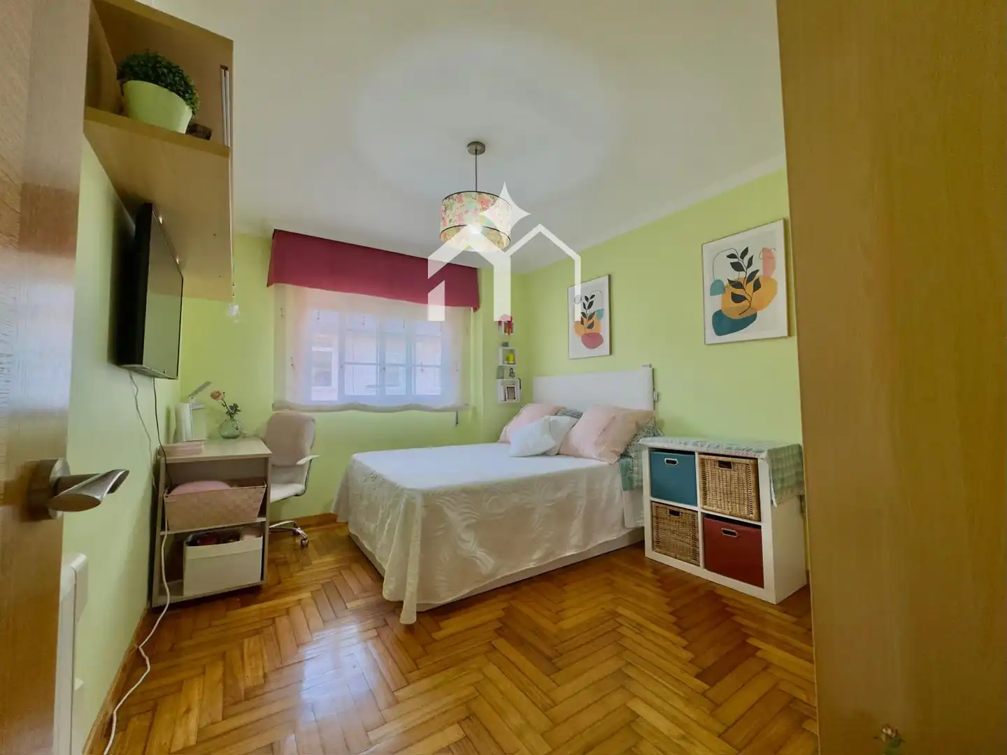 Dormitori de Apartament en venda en Moaña amb Calefacció, Parquet i Terrassa