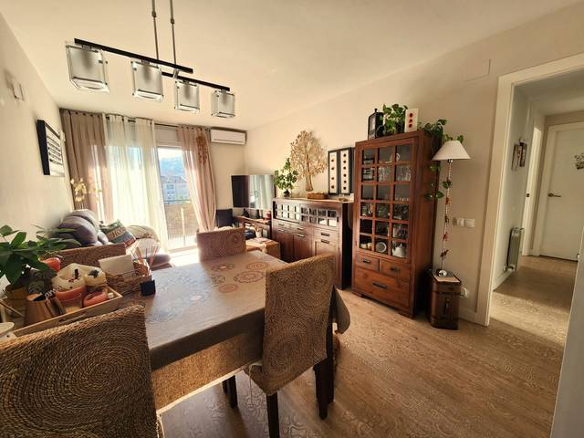 Piso en Venta en Vallirana