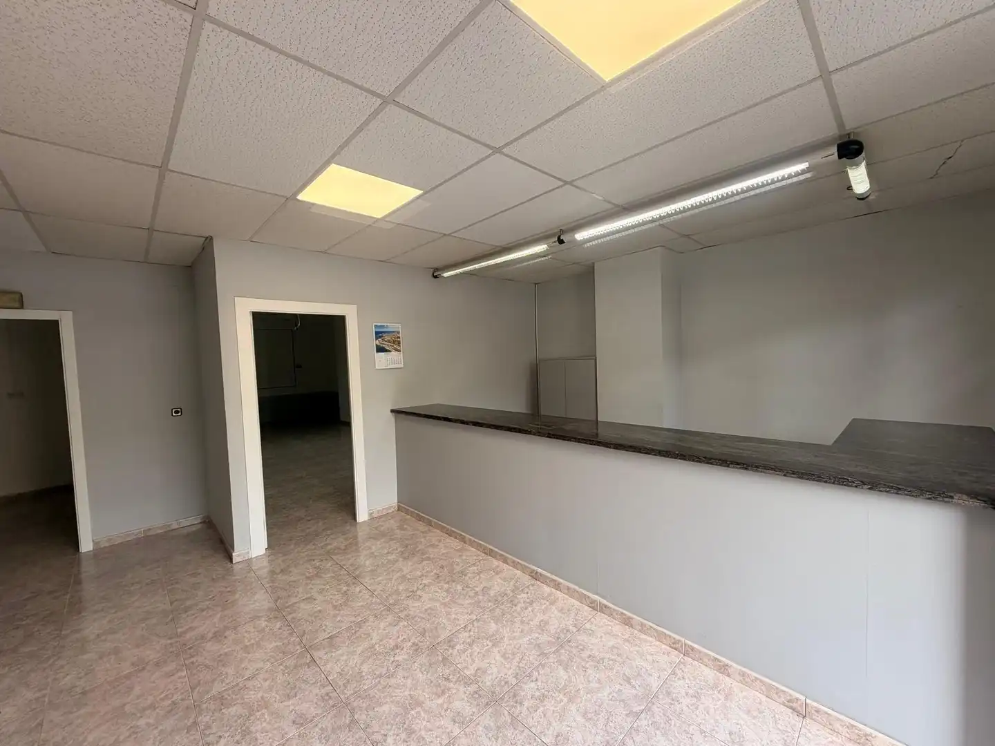 Local comercial en venda a Les Roquetes, imagen 2