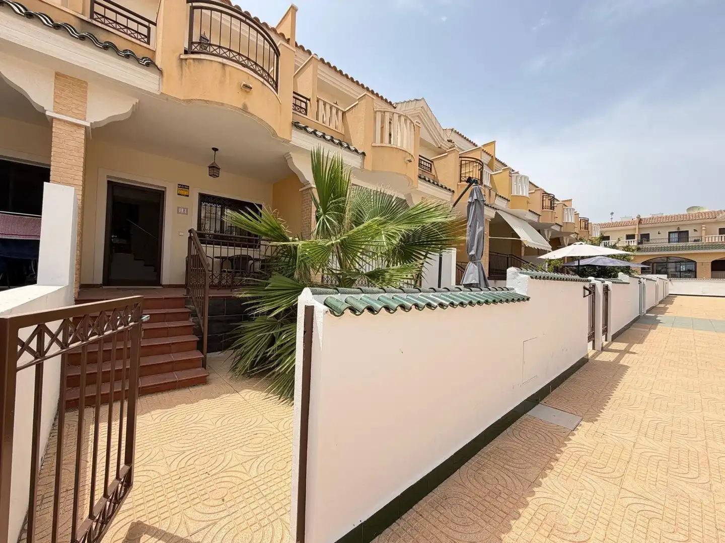 Vista exterior de Casa adosada en venta en Rojales con Calefacción