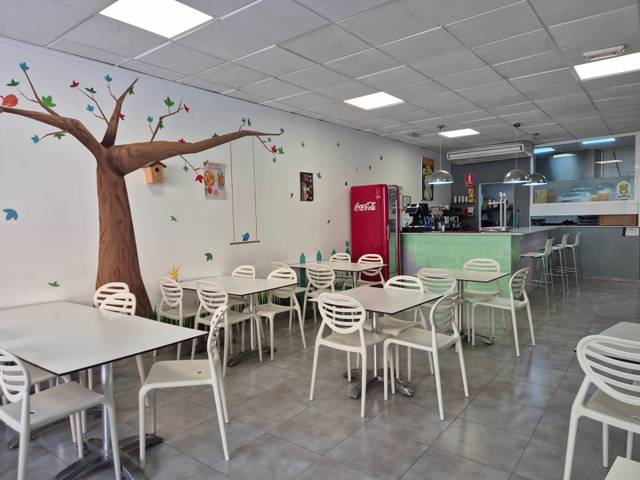 Local comercial en Venta en Carrer Reis Catòlics en Favara