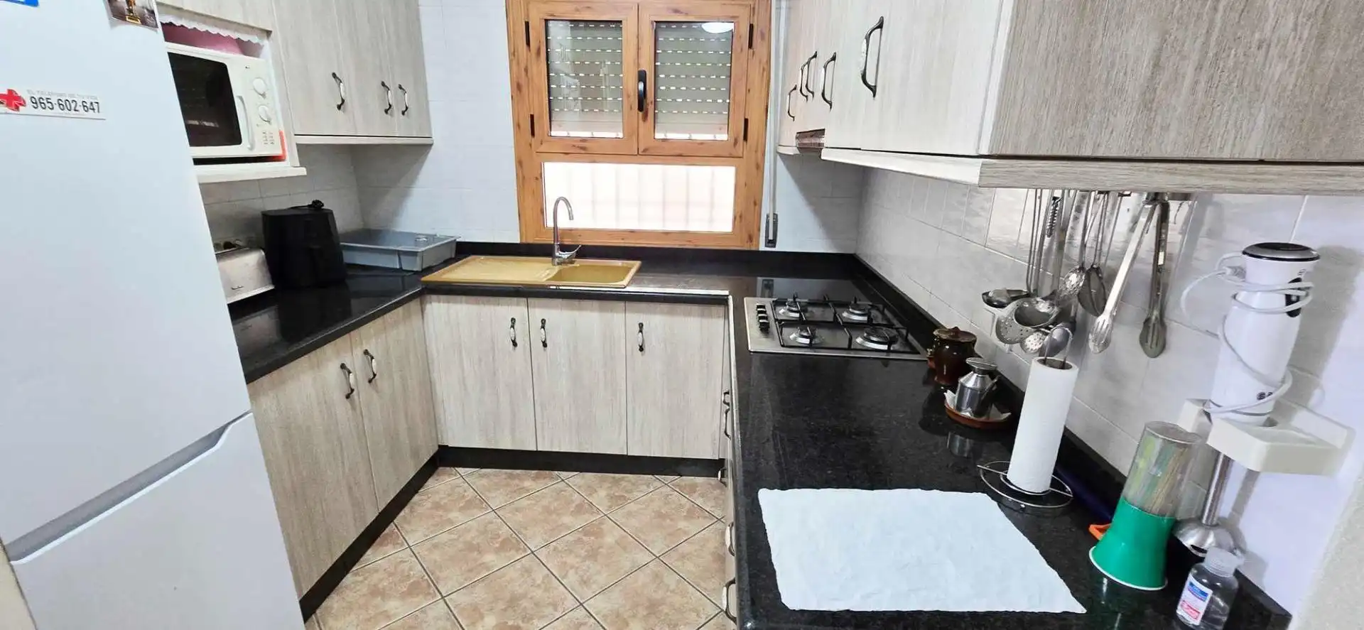 Cuina de Casa o xalet en venda en Novelda amb Aire condicionat, Jardí privat i Terrassa