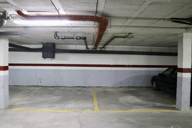 Garaje en Venta en Jesús Nazareno, 36 en Las Cabezas de San Juan