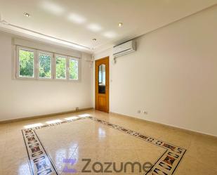 Flat to rent in Av. Virgen del Val, Val