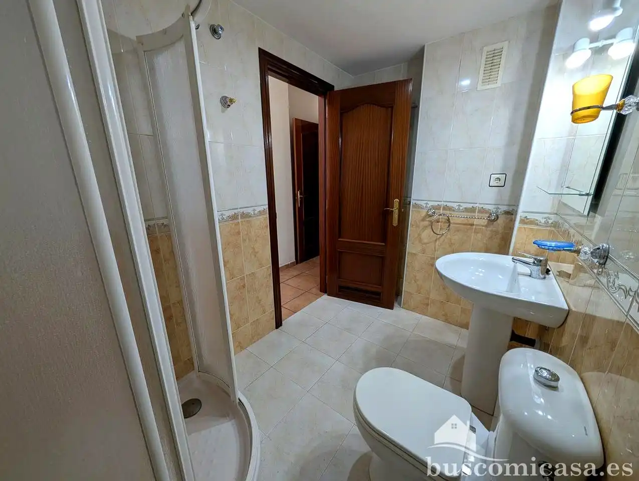 Baño de Planta baja en venta en Algarrobo con Jardín privado, Terraza y Amueblado