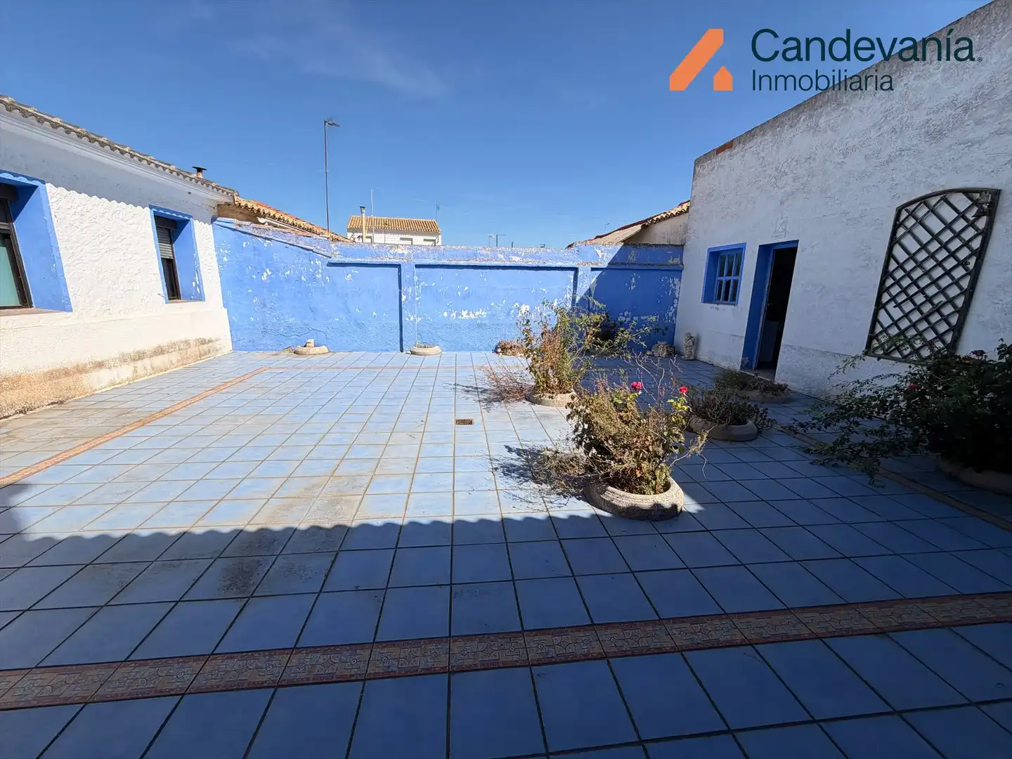 Vista exterior de Casa o xalet en venda en Gurrea de Gállego amb Calefacció