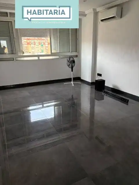 Piso en venta en Ciudad Jardín