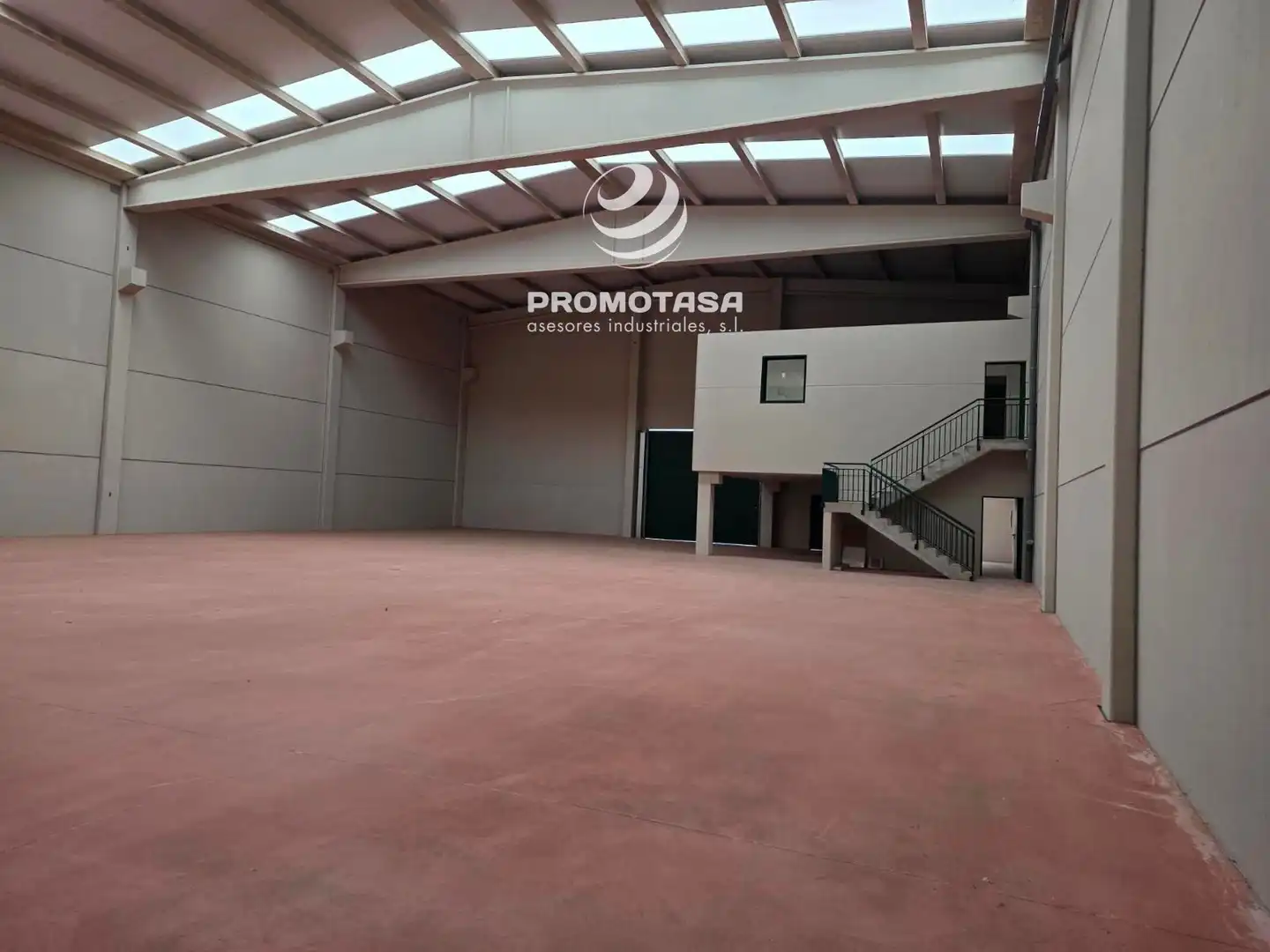 Industrial building for sale in Zona Industrial, imagen 8