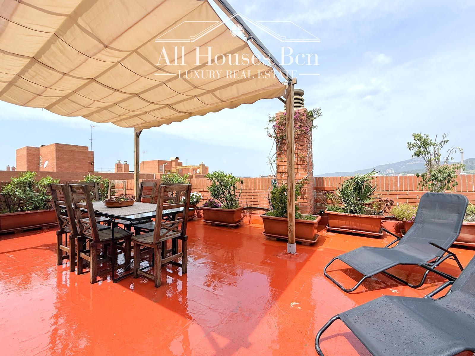 Terrace of Duplex for sale in Sant Joan Despí  with Air Conditioner, Heating and Parquet flooring