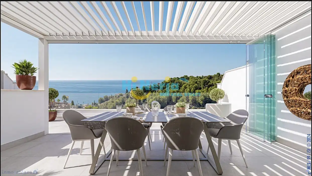 Detached homes for sale in La Herradura centro