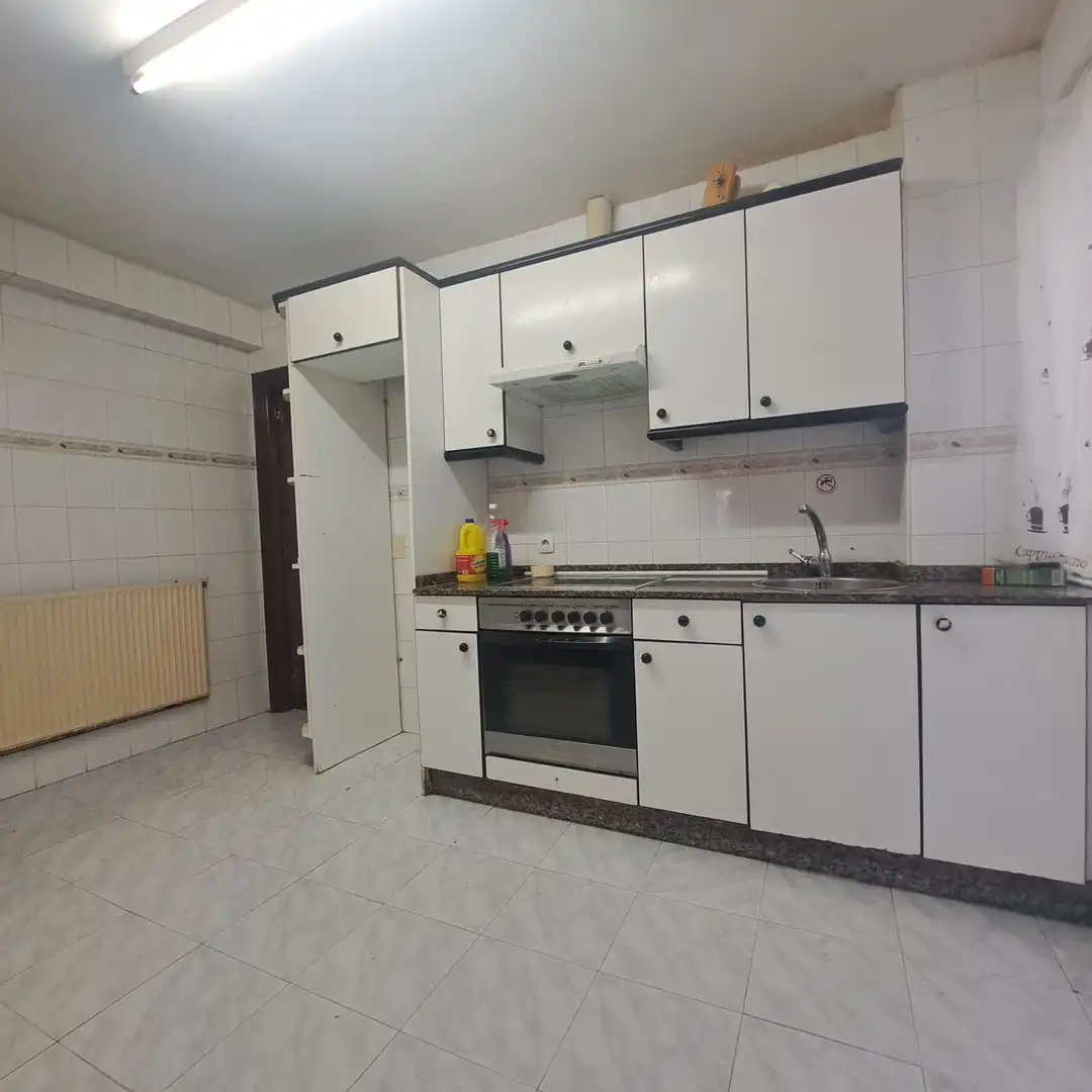 Flat with lift for sale in Llano, imagen 4