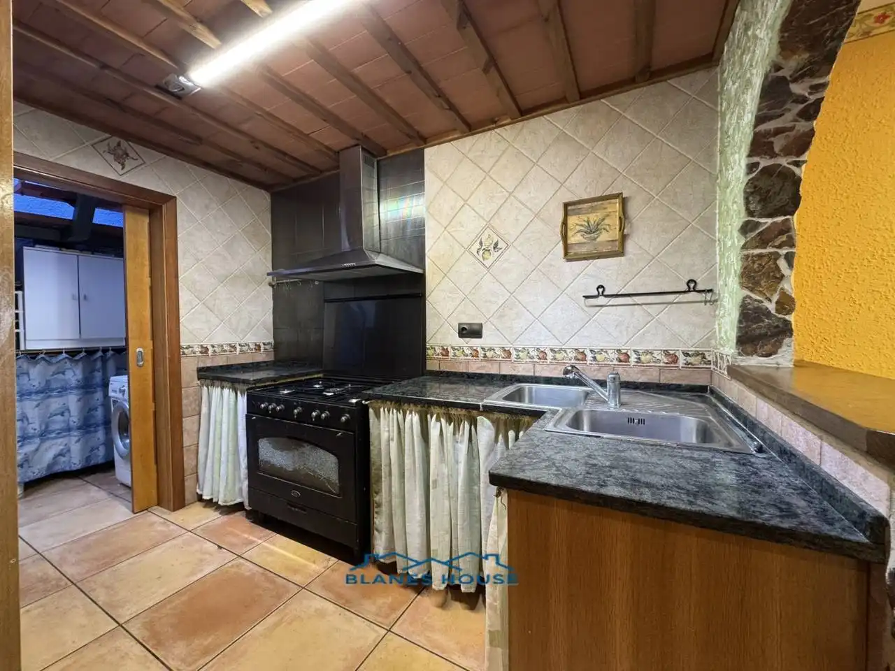 Cuina de Pis en venda en Blanes amb Aire condicionat, Calefacció i Terrassa