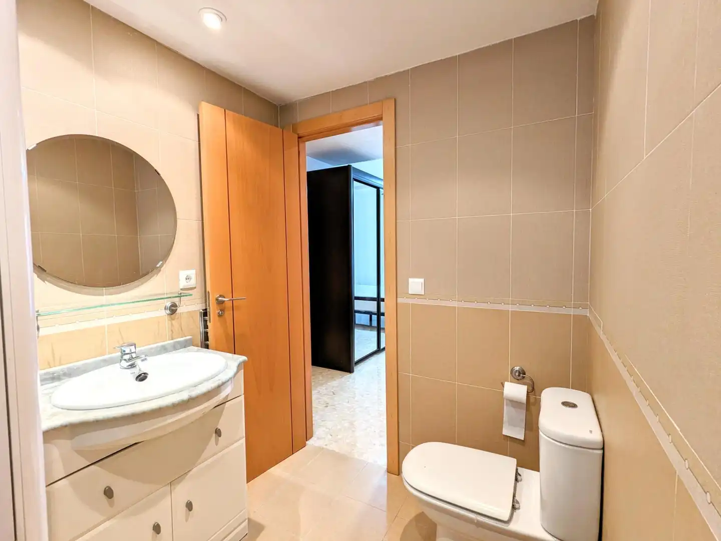 Baño de Piso de alquiler en Rafelbuñol / Rafelbunyol con Aire acondicionado, Calefacción y Amueblado