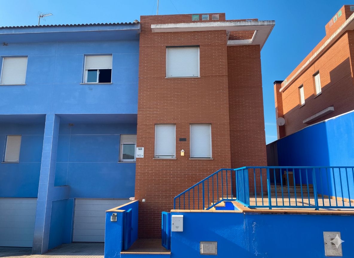 Exterior view of House or chalet for sale in Poblete  with Heating and Storage room