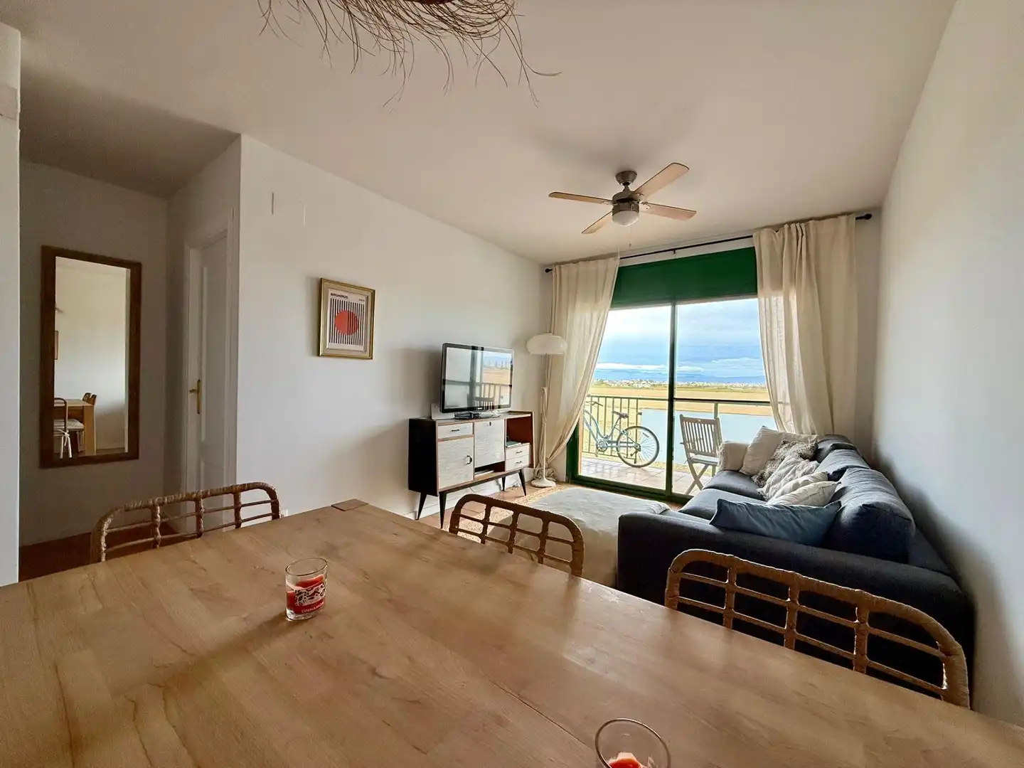 Sala de estar de Ático en venta en Amposta con Aire acondicionado, Terraza y Amueblado