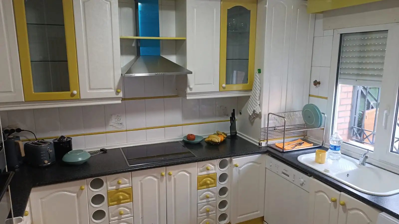 Cuina de Casa o xalet de lloguer en Madrid amb Aire condicionat, Moblat i Internet