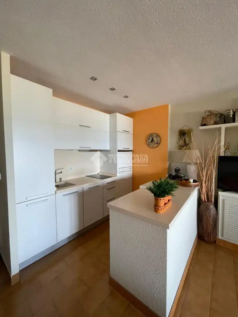 Küche von Wohnung zur Miete in Almuñécar mit Klimaanlage, Terrasse und Möbliert