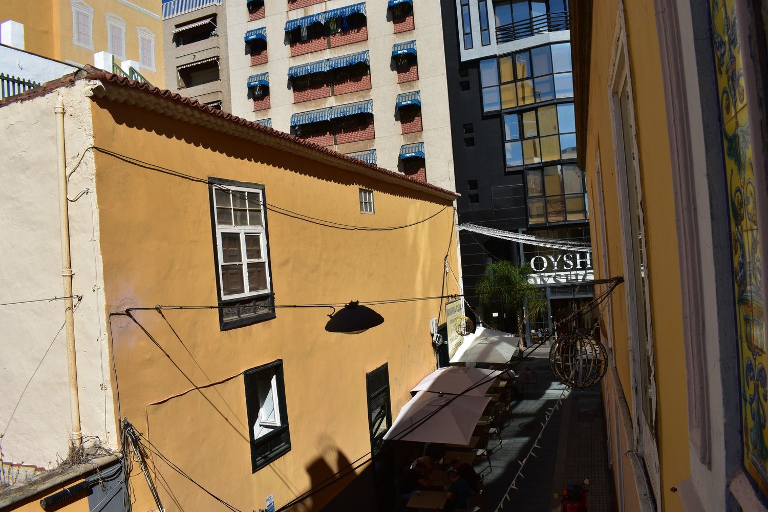Vista exterior de Edifici en venda en  Santa Cruz de Tenerife Capital