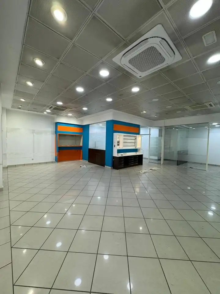 Local comercial de lloguer a Doctor Fernández Iparraguirre, imagen 10