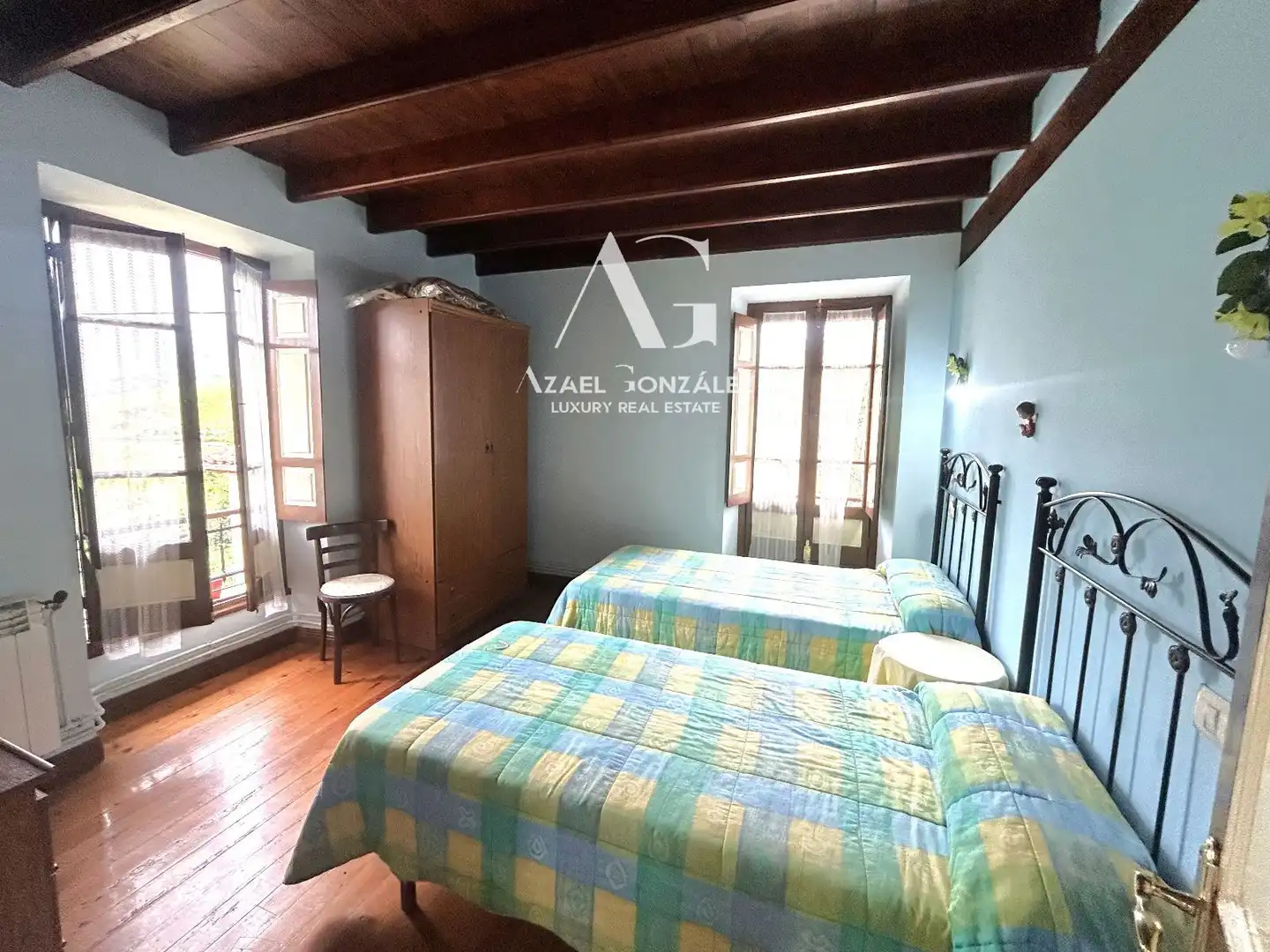 Bedroom of Houses for sale in Peñamellera Baja  with Private garden, Terrace and Storage room